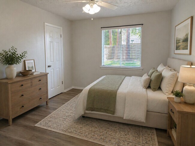 Building Photo - 309 Meadow Wood Ct