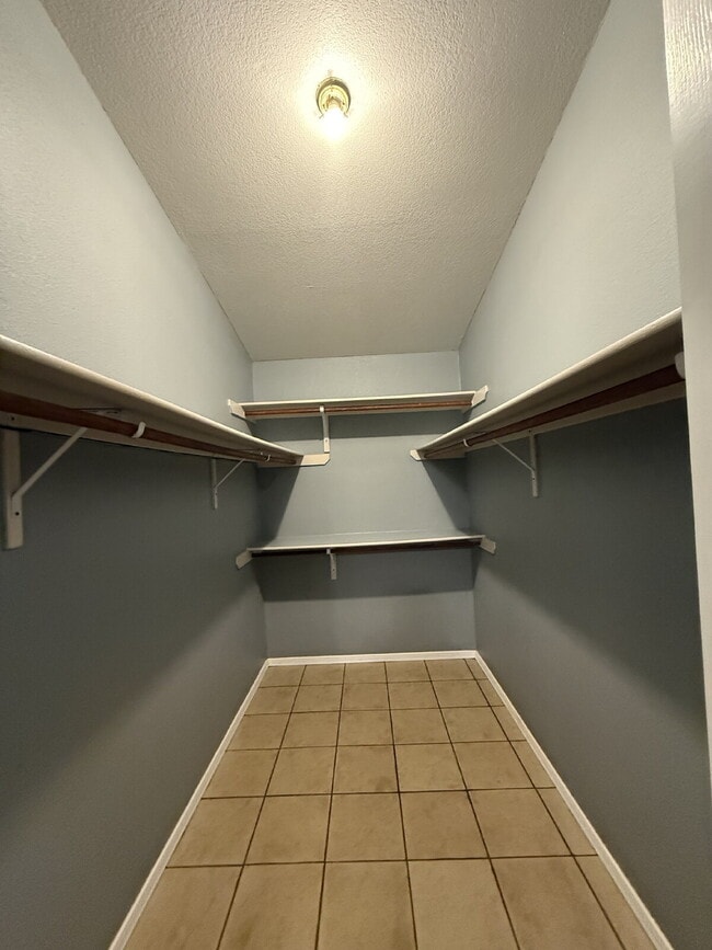 Building Photo - 14157 Tierra Delfin Dr