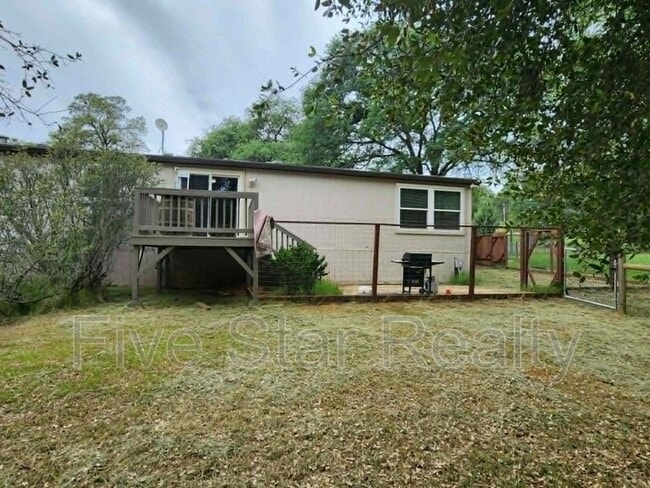 Building Photo - 12051 Kimberly Rd