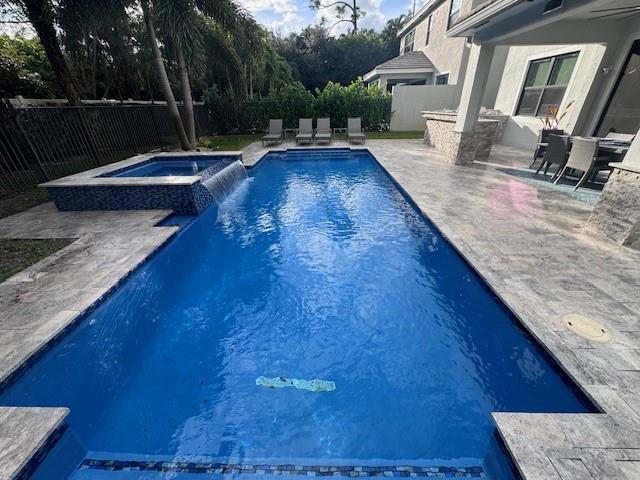 Building Photo - 7289 Stella Ln