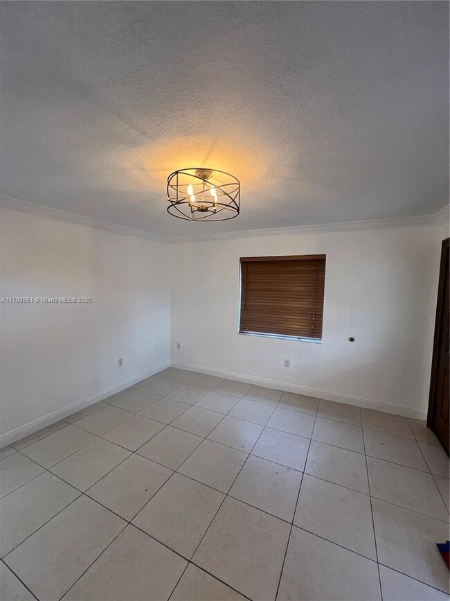 Building Photo - 3033 SW 16th Ter