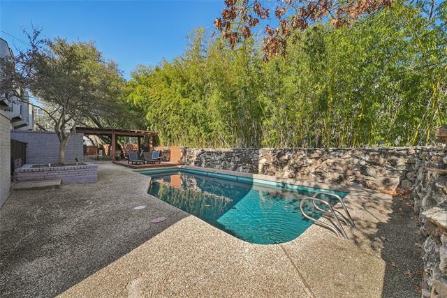 Building Photo - 3618 Gillespie St