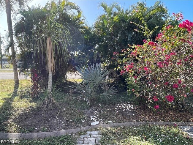 Building Photo - 5506 Virginia Dare Ln