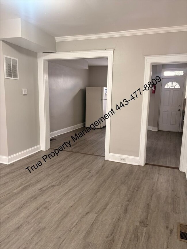 Building Photo - 3212 Elmora Ave