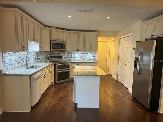 Building Photo - 2780 Merlin Way