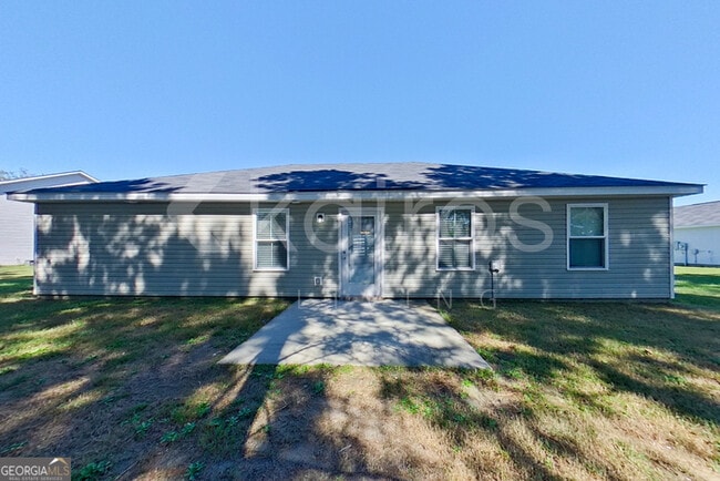 Building Photo - 203 Western Red Cedar Dr