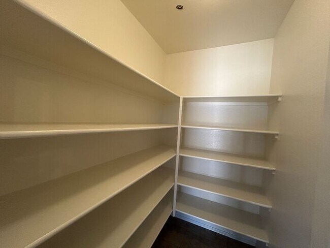 Building Photo - 6858 S 19th St