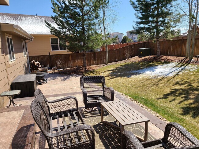 Building Photo - 5 bedroom single family home in Castle Rock.