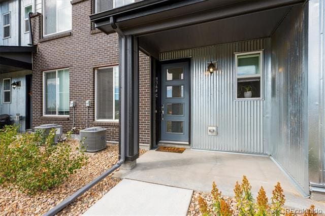 Building Photo - 9364 Gore St