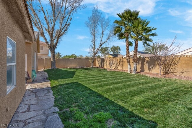Building Photo - 9415 S Westwind Rd