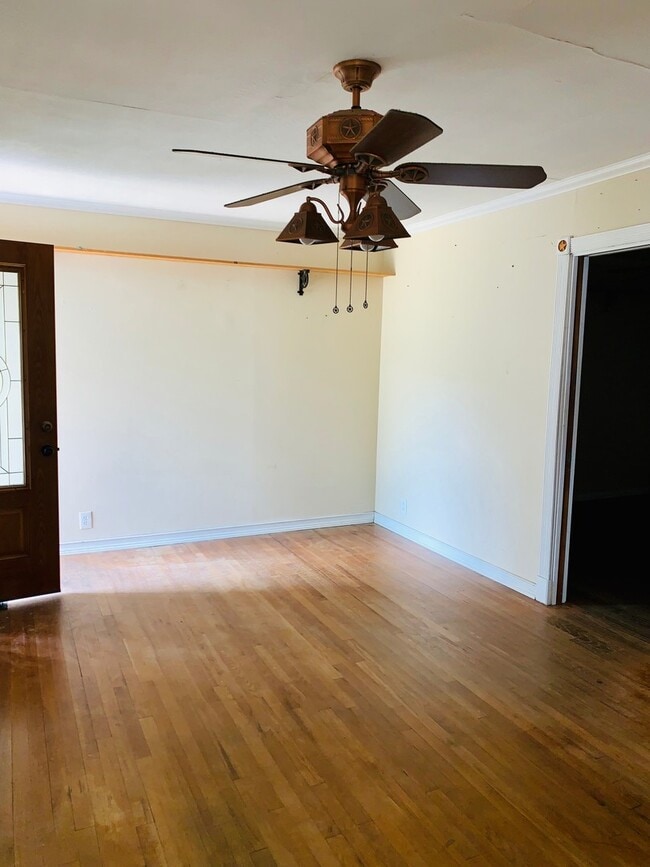 Building Photo - 11321 Margie Dr