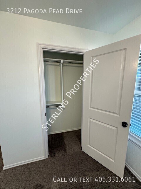 Building Photo - 3212 Pagoda Pead Dr