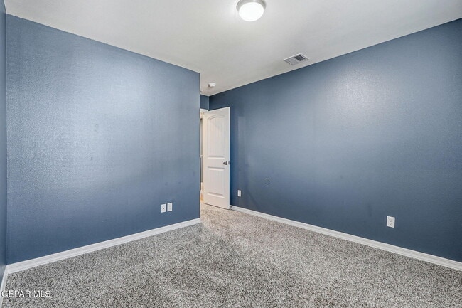 Building Photo - 2300 Sammy Cervantes St