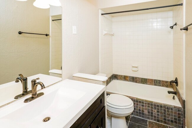 Building Photo - 24814 Butterwick Dr