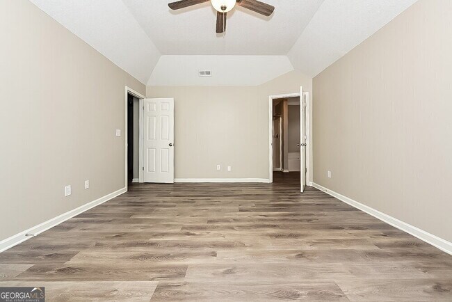 Building Photo - 4305 Ward Bluff Dr