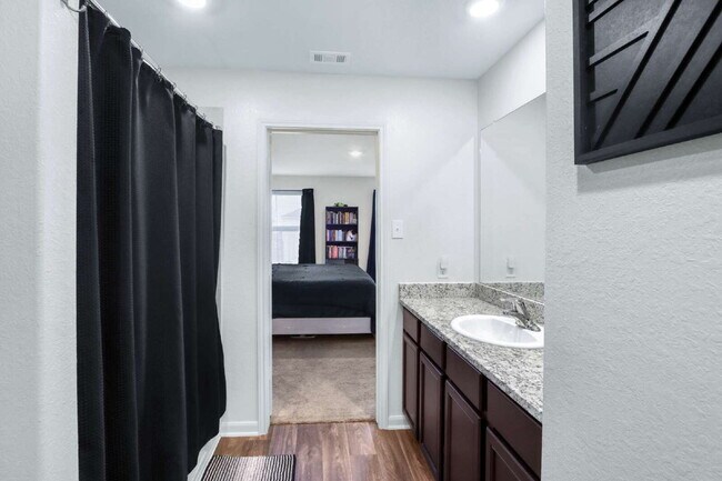 Building Photo - ASK ABOUT FREE APPLICATION FEES THROUGH AUGUST!  PRICE REDUCED!! Landscaping Included! Charming 3...
