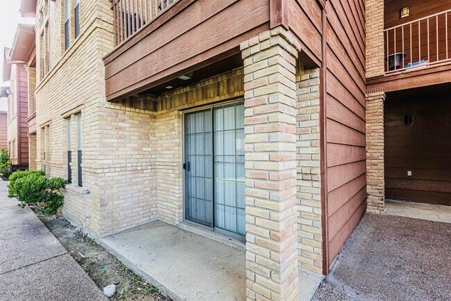 Building Photo - 1752 Tiara Trail