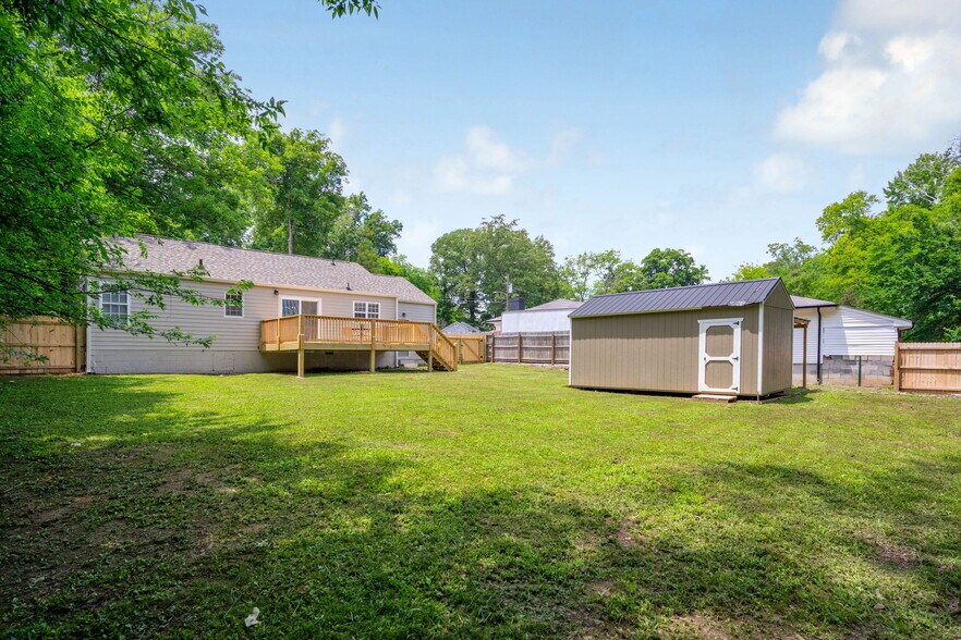 Building Photo - 419 Osborne Dr