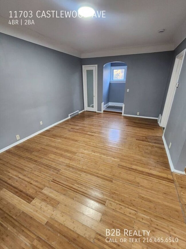 Building Photo - 11703 Castlewood Ave