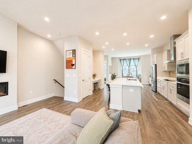 Building Photo - 2383 Liberty Lp