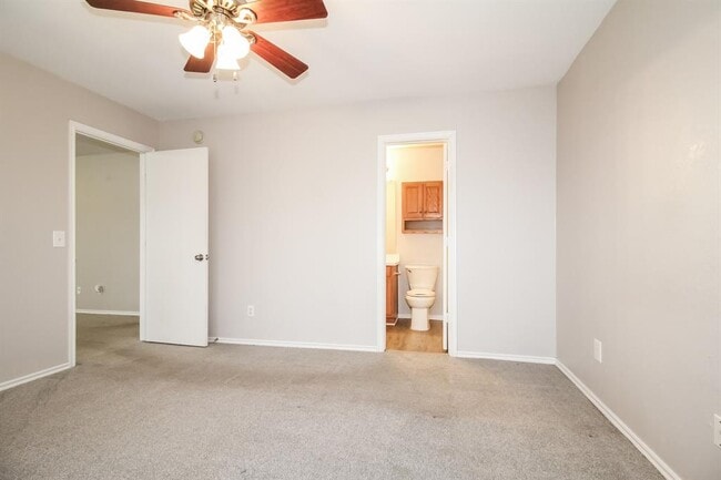 Building Photo - 2624 Briar Patch Way