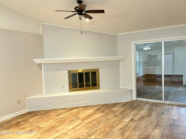 Building Photo - 2205 33rd St