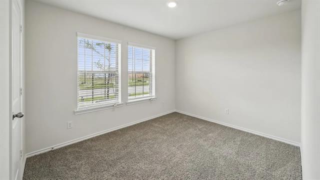 Building Photo - 505 Lansdowne Dr