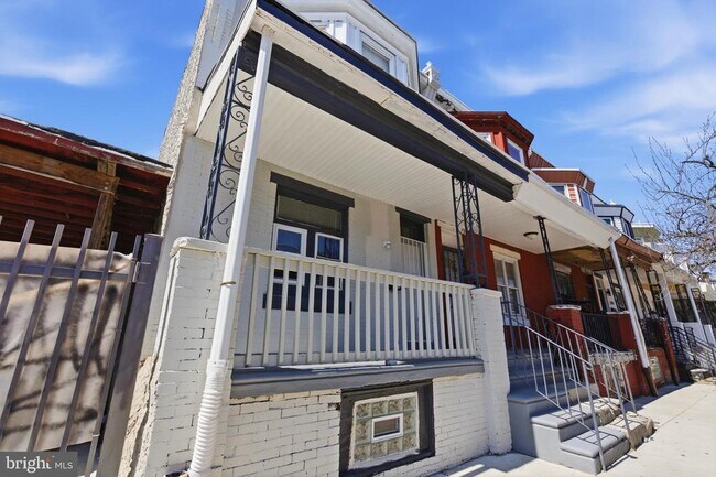 Building Photo - 3906 N Delhi St