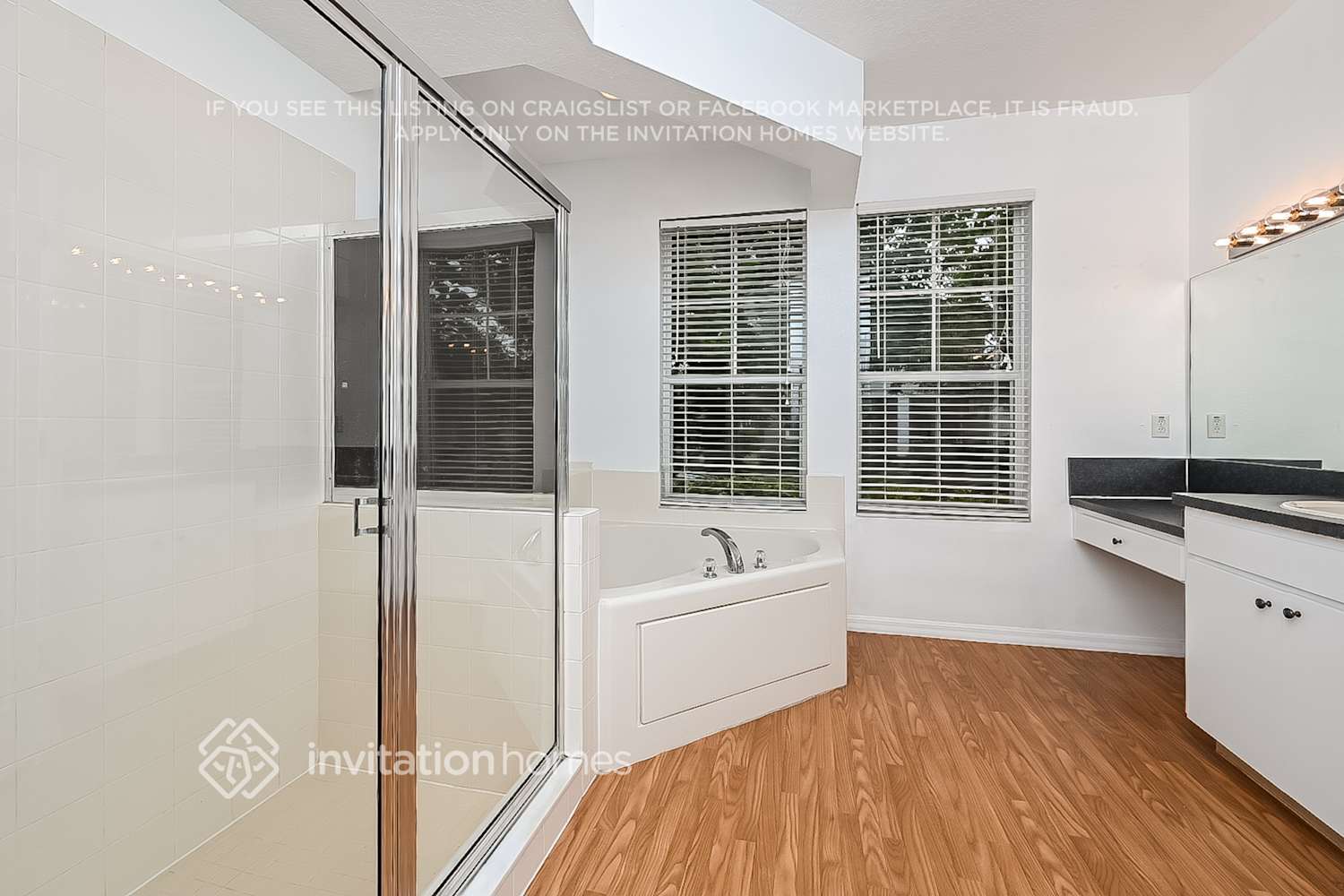 Building Photo - 3739 Dogtrot St