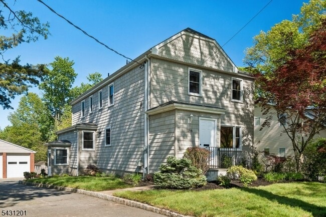 Building Photo - 186 W Northfield Rd