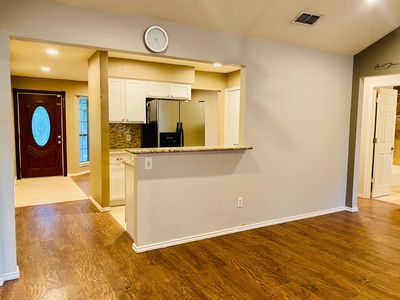 Building Photo - 6725 Ridgetop Rd