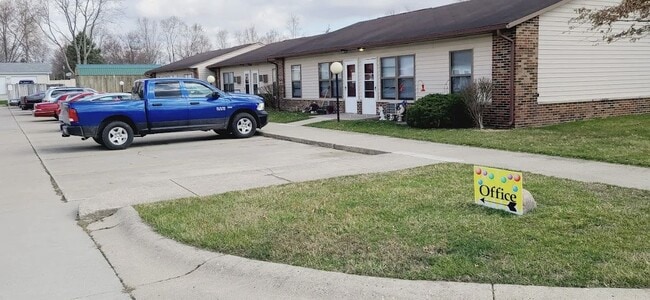 Building Photo - 100 First St