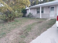 Building Photo - 5032 Valimor Dr