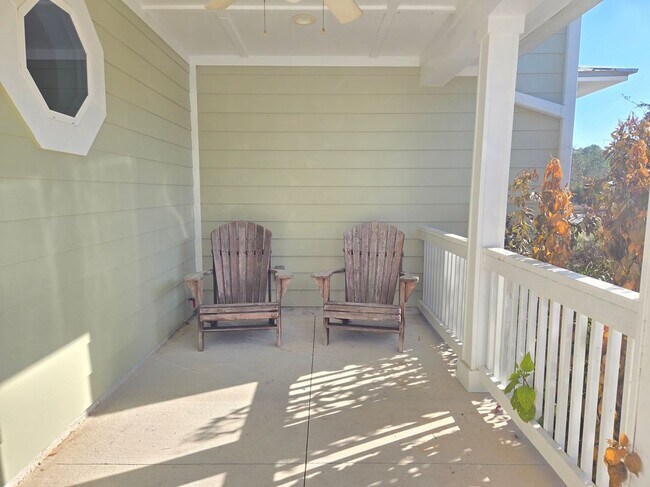 Building Photo - 143 Shallow Reed Dr