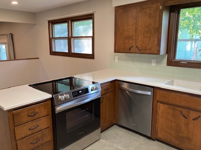 Building Photo - 4202 Central Ave