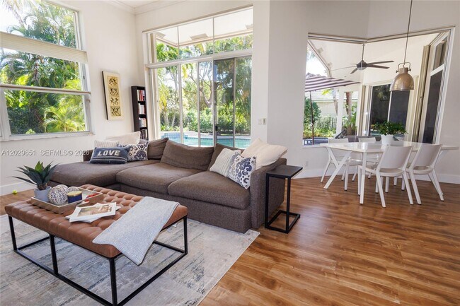 Building Photo - 280 Landings Blvd