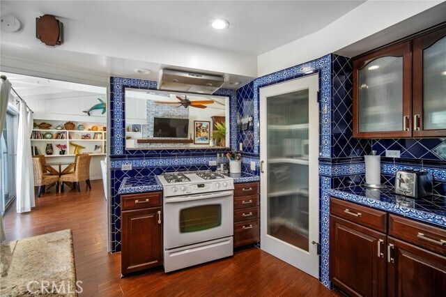 Building Photo - 33915 Robles Dr