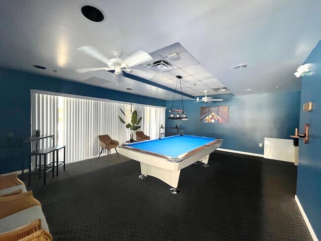 Building Photo - 2563 Egret Lake Dr