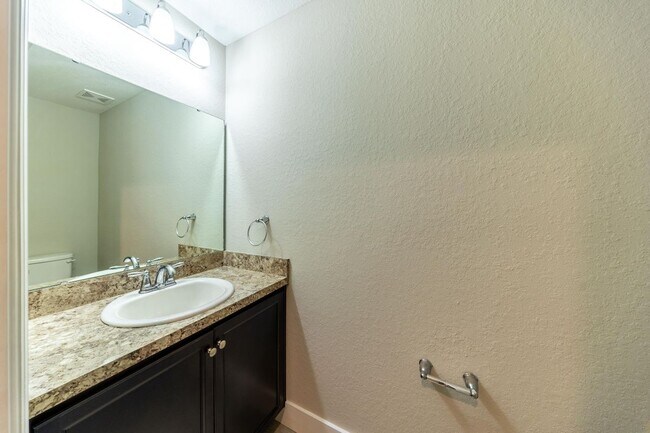 Building Photo - 2942 Fieldwood Cir