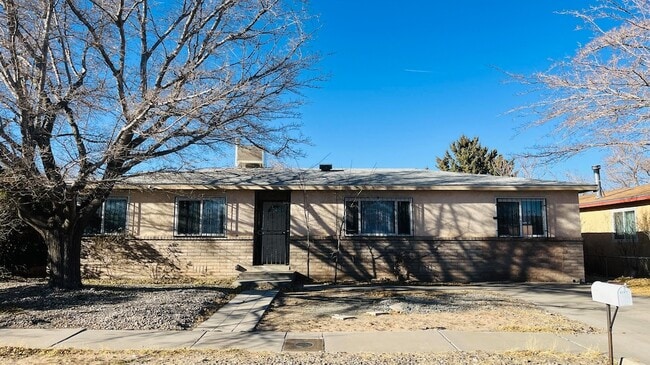 Building Photo - 8709 Shone Ave SW