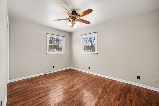 Building Photo - Updated- Well Maintained 3 bedroom Rental Home- $1650/Month