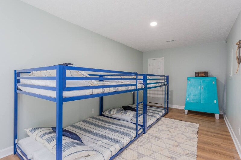 Building Photo - 309 Redan Dr