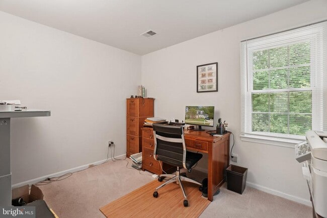 Building Photo - 9116 Meadow Rue Ln