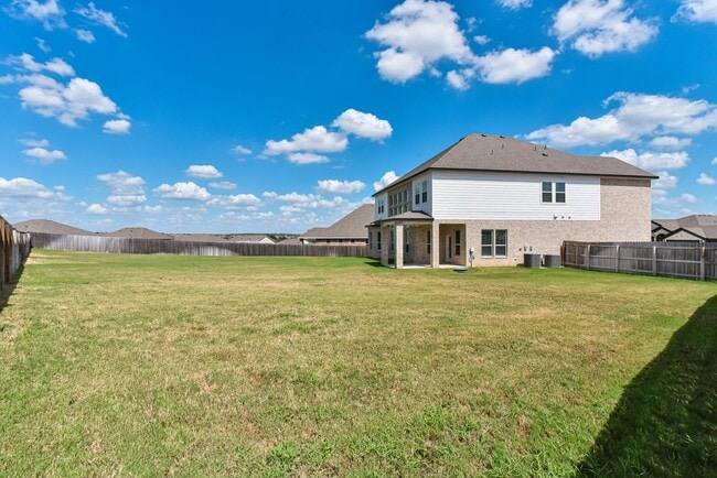 Building Photo - 7915 Gold Dr