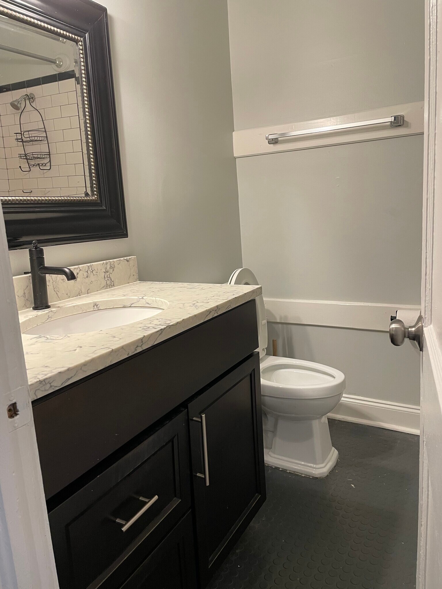 Building Photo - 152 Price St