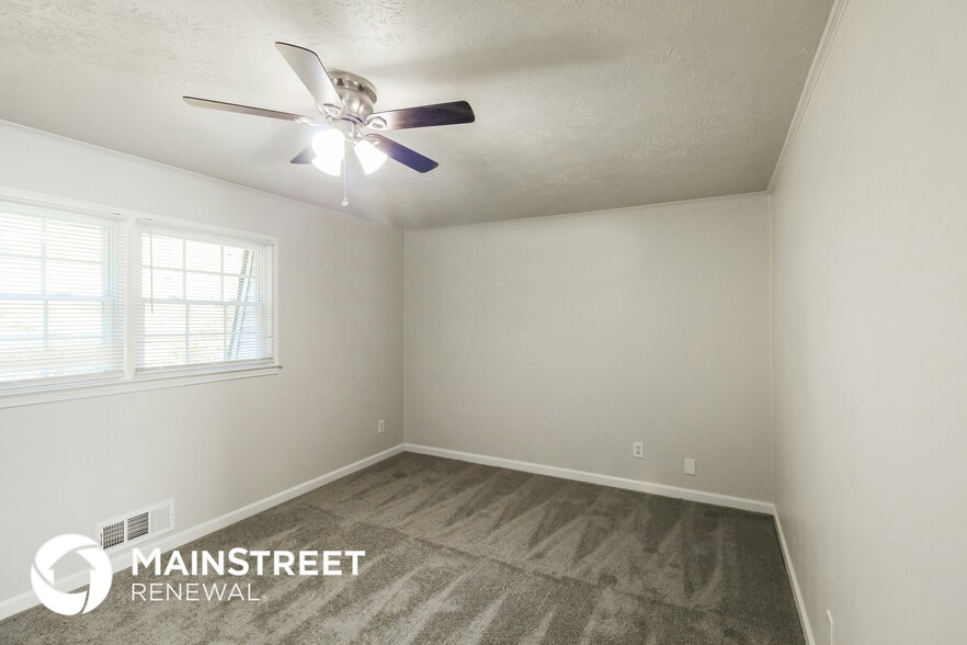 Building Photo - 1740 Amberbrook Ct SW