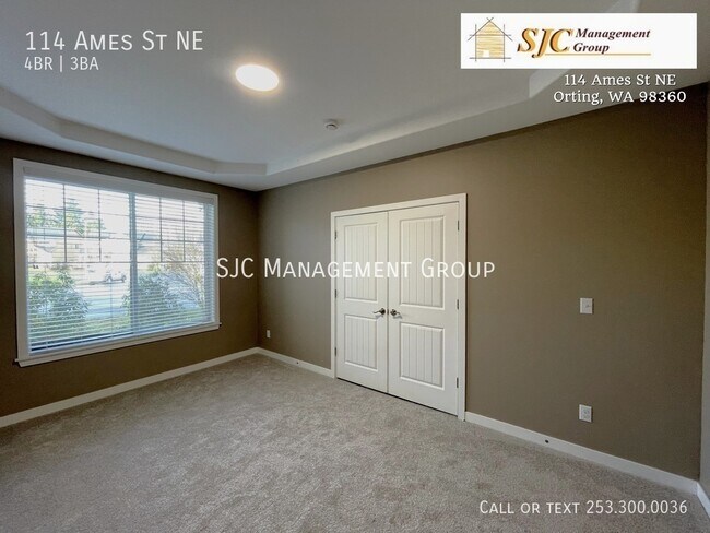 Building Photo - 114 Ames St NE