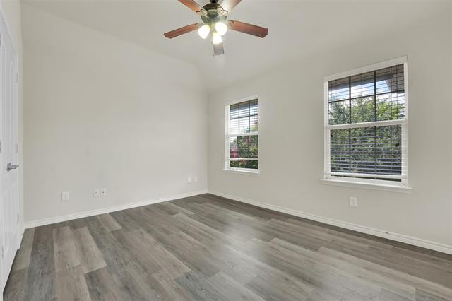 Building Photo - 1124 Hayden Ln