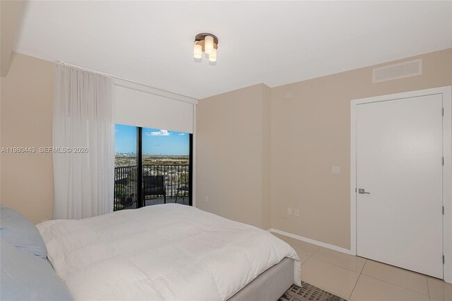 Building Photo - 5300 NW 85th Ave