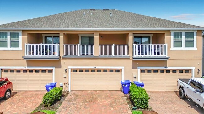 Building Photo - 2437 Varenna Loop